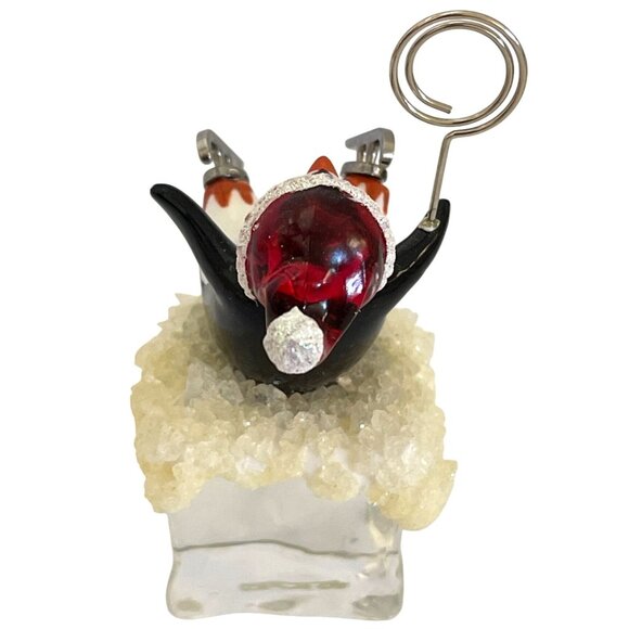 Penguin Skater Christmas Card Photo Memo Holder Santa Hat Snow Ice Cube Iceberg - Picture 4 of 7
